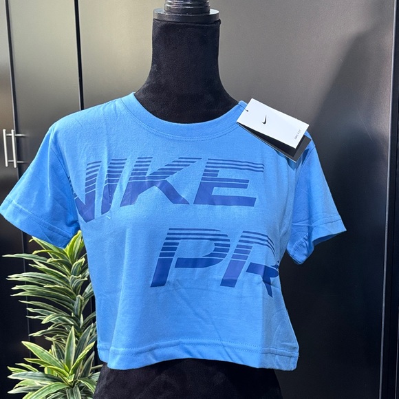 Nike Tops - Nike The Nike Tee,Dri fit,loose fit,semi-crop,crewneck,logo,chest cotton/poly